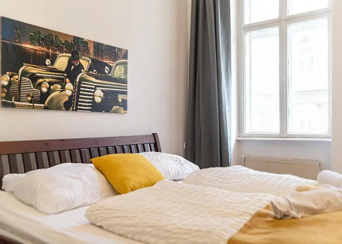 Apartment Pleasant 4 Private In Shared Apartment- Ideal For Short & Longstays